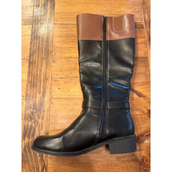 St. Johns Bay Knee High Riding Boots - Picture 3 of 7